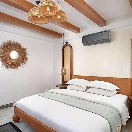 Hotel Lupia 4*