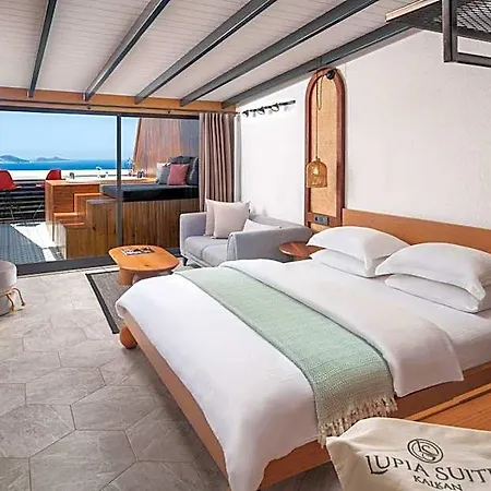 Hotel Lupia 4*