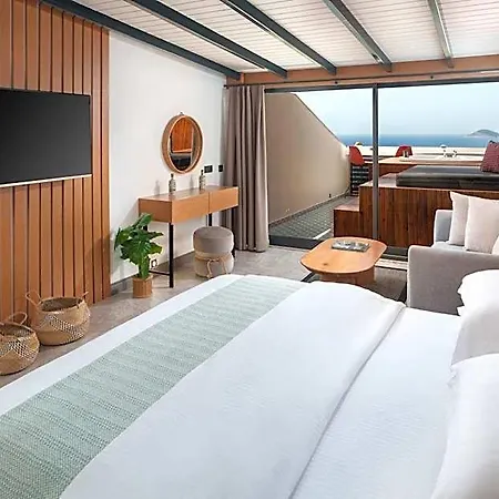 Hotel Lupia 4*