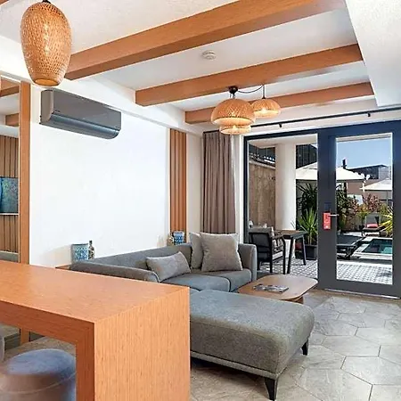 Lupia Hotel